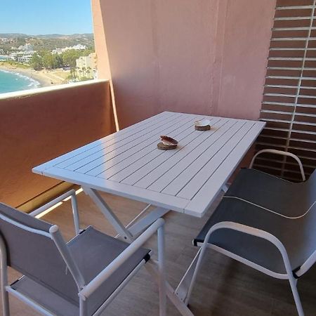 Apartamento Playa Del Cristo Estepona Exterior foto